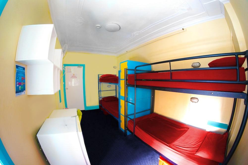 Mad Monkey Potts Point Hostel ซิดนีย์ ภายนอก รูปภาพ