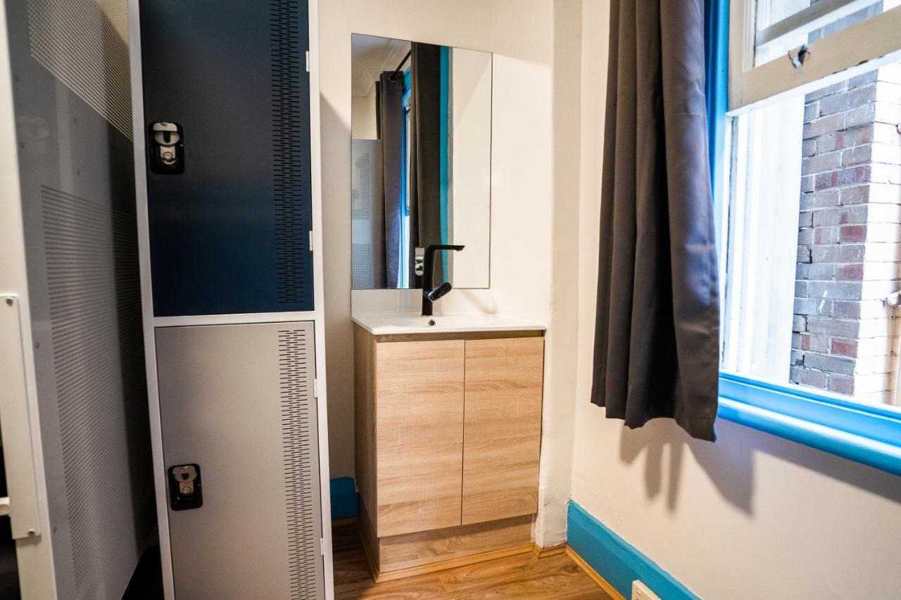 Mad Monkey Potts Point Hostel ซิดนีย์ ภายนอก รูปภาพ