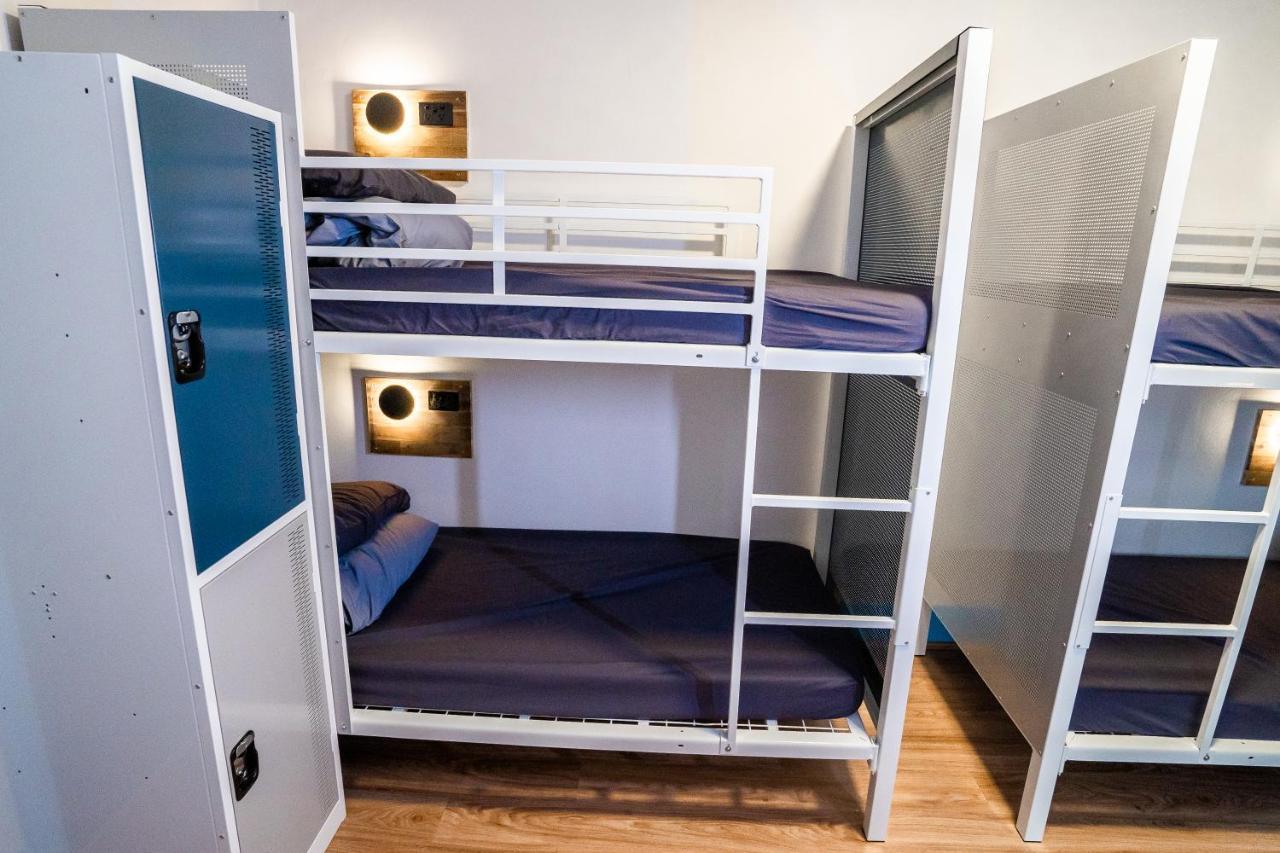 Mad Monkey Potts Point Hostel ซิดนีย์ ภายนอก รูปภาพ