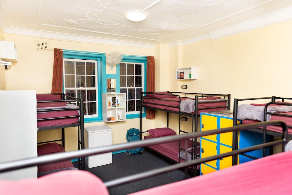 Mad Monkey Potts Point Hostel ซิดนีย์ ภายนอก รูปภาพ